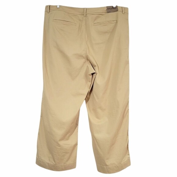 L.L. Bean NWT Women's Comfort Stretch Pants, Mid-Rise Wide-Leg Chino Size 20W - Picture 9 of 10